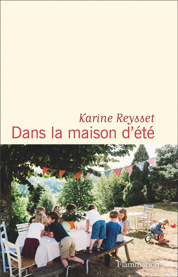 DANS LA MAISON D'ETE